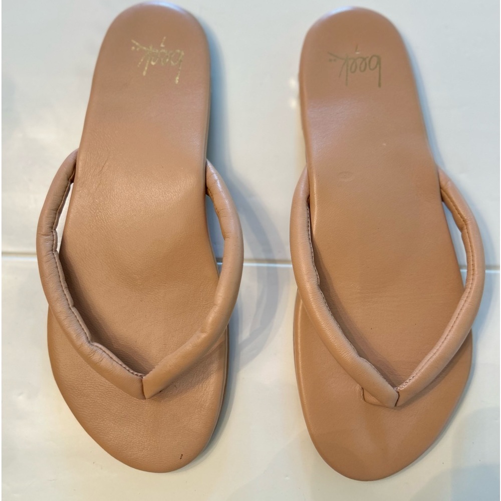BEEK Pintail Flip flops/ Anthropologie